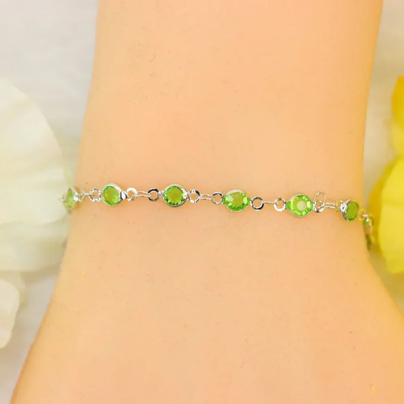Minimalist Bracelet, Sleek & Modern Design, Women’s Fashion, YC110483-B - Picture 1 of 10